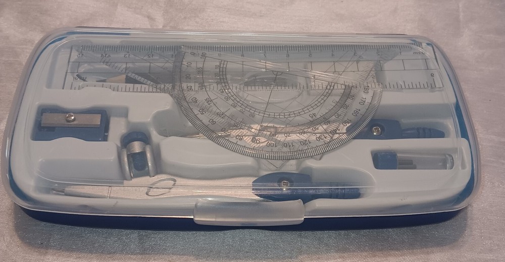 Wexford 10 Pieces Math Kit