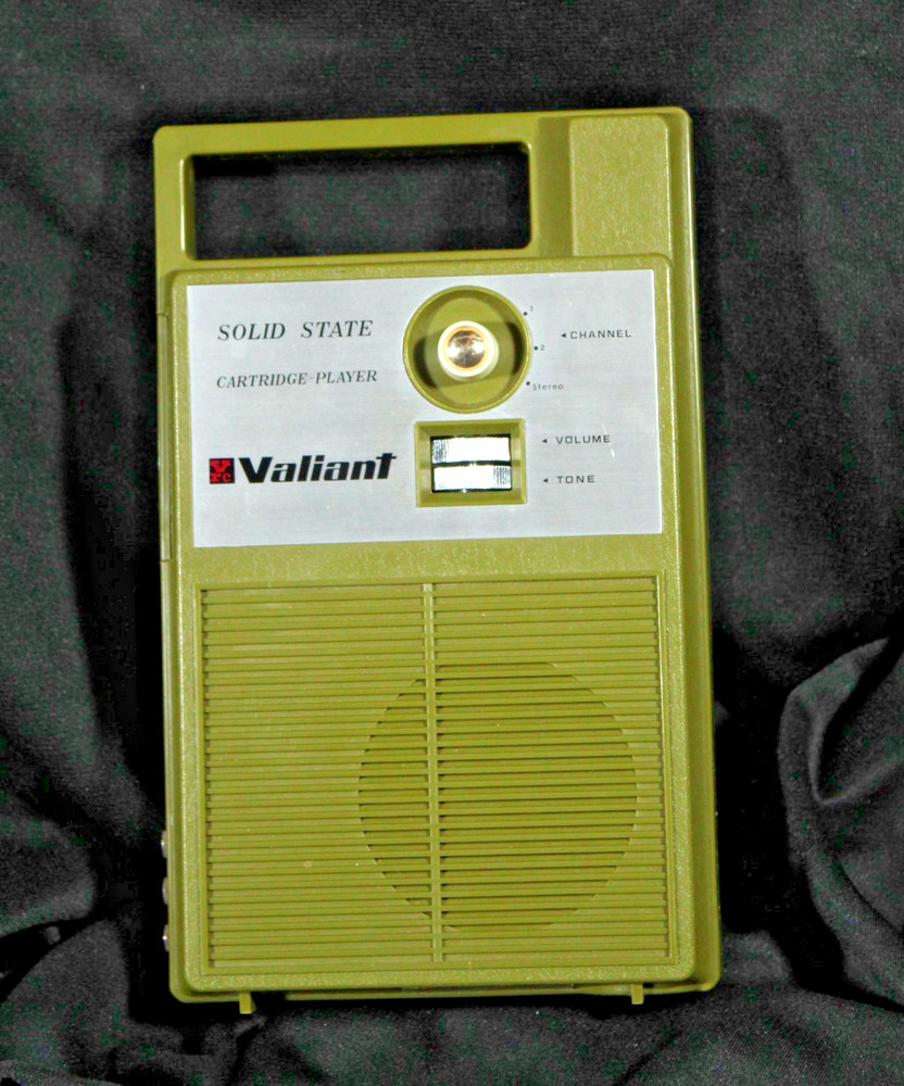 VALIANT Solid State Transistorized Cartridge Player - 4500A - Great Condition