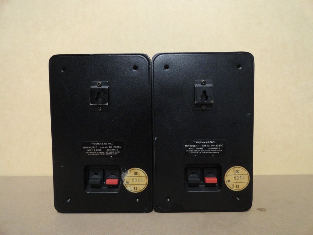 REALISTIC MINIMUS 7 SPEAKERS