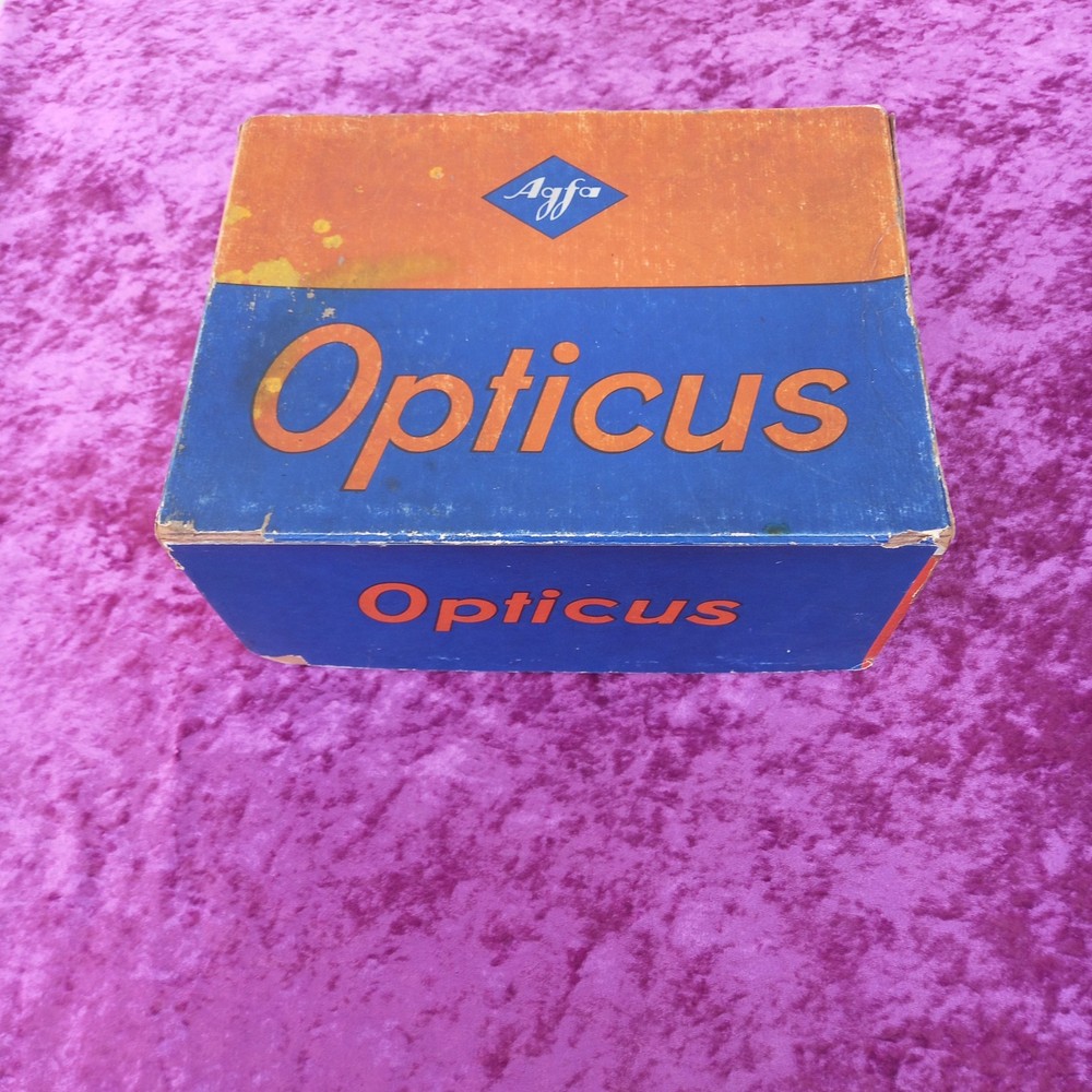 1950 Agfa Opticus First Model 35 mm Slide Projector