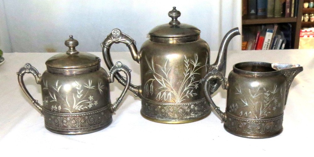 Pairpoint New Bedford Mass Quadruple Plated Teapot Creamer & Sugar