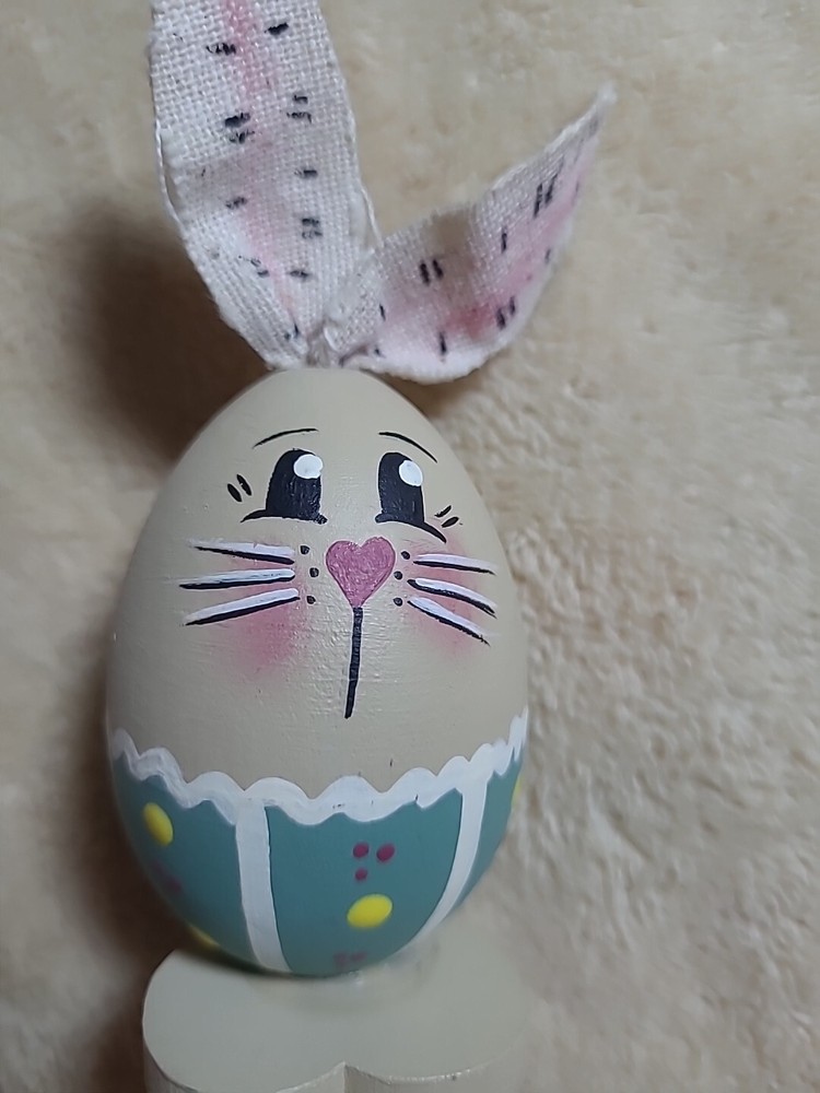 EGG BUNNY