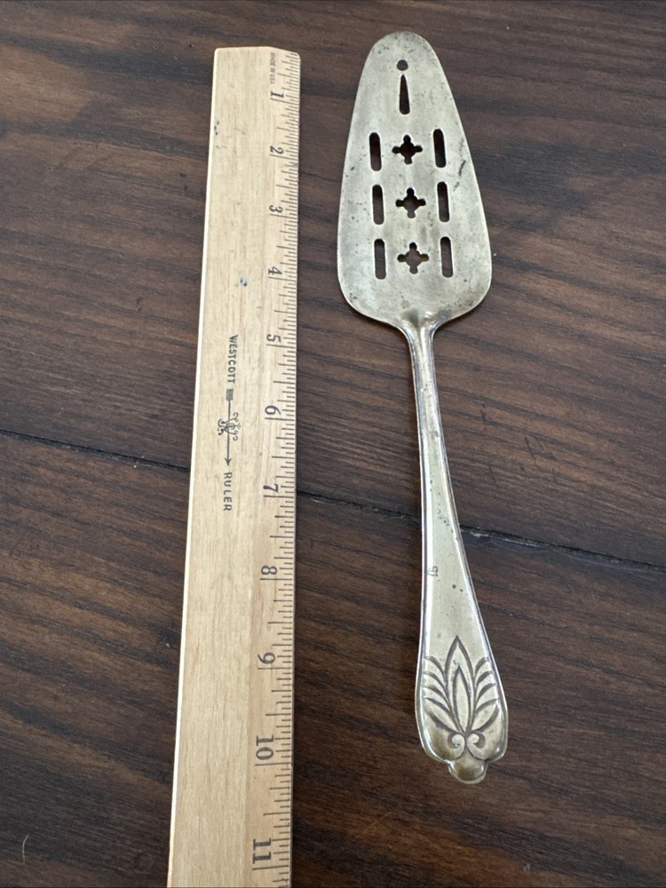 VTG Brass Tone Cake Server Pierced Serving Slice Cottagecore Japan Flatware