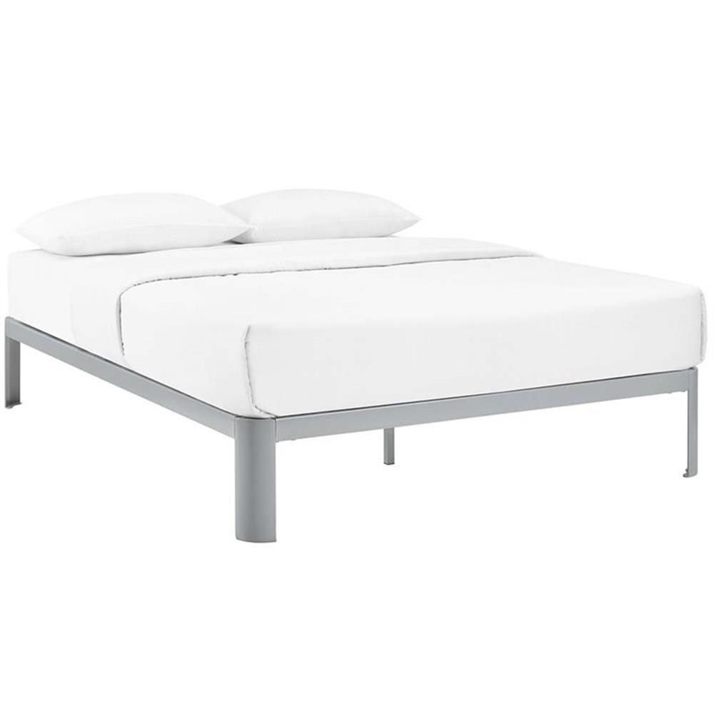 Hawthorne Collection Queen Platform Bed in Gray