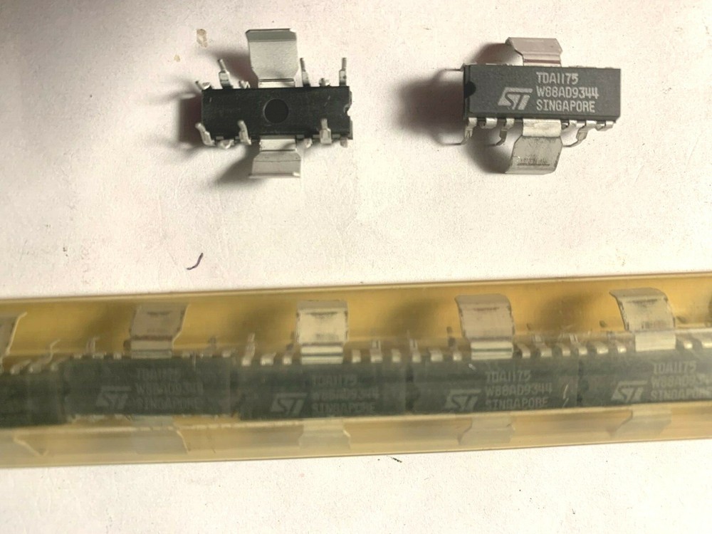 TDA1175,, LOW-NOISE VERTICAL DEFLECTION SYSTEM, DIP16.