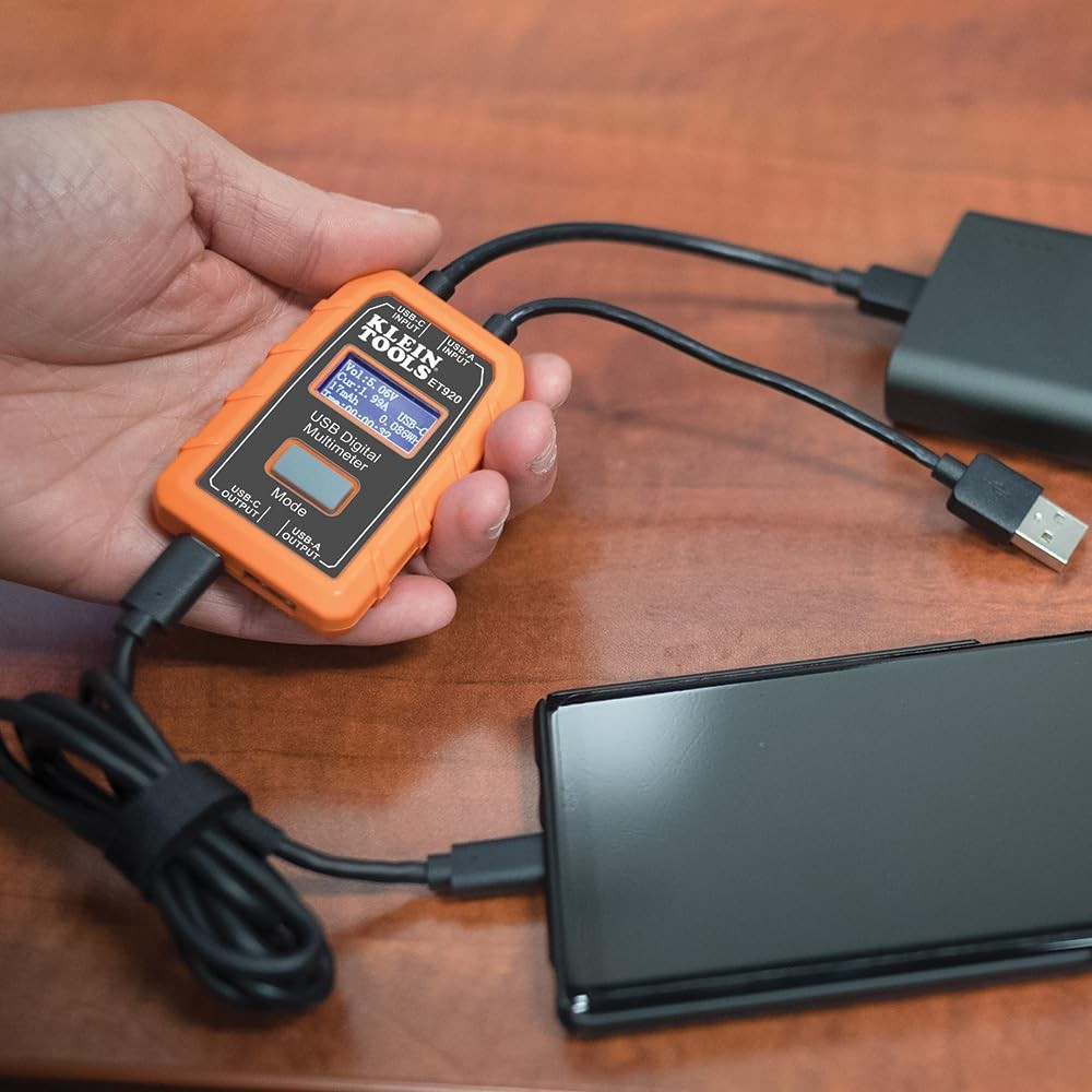 Compact USB Power Meter with Overload Detection - Ideal for Tech Professionals
