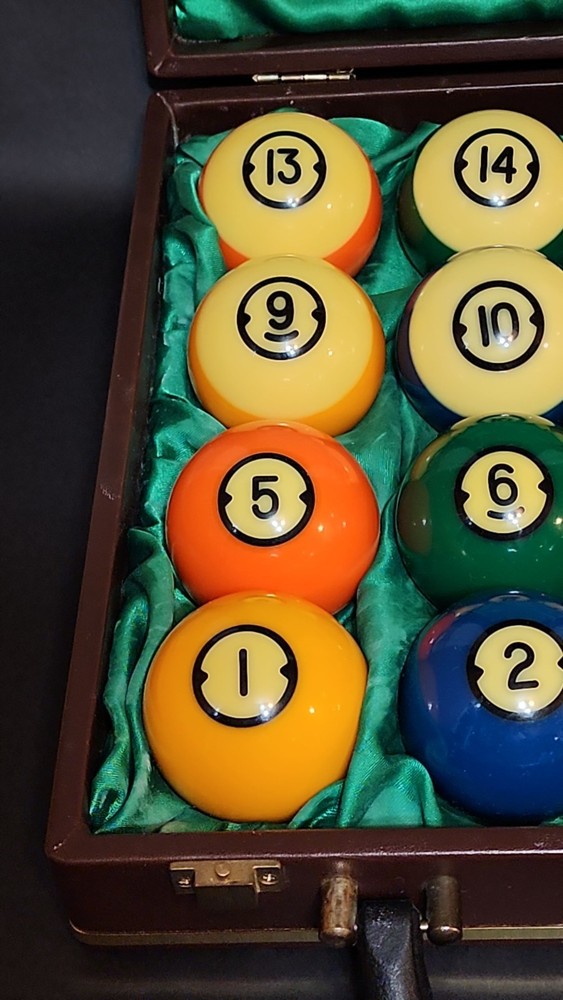 Pristine! Brunswick Centennial Pool ball set + FREE LEATHER custom brief case