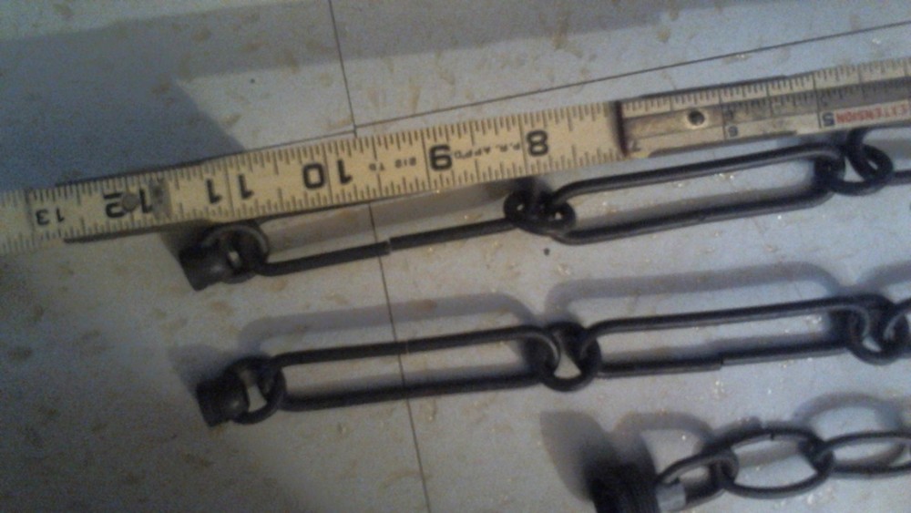 2 ANTIQUE IRON CHAIN WITH RING