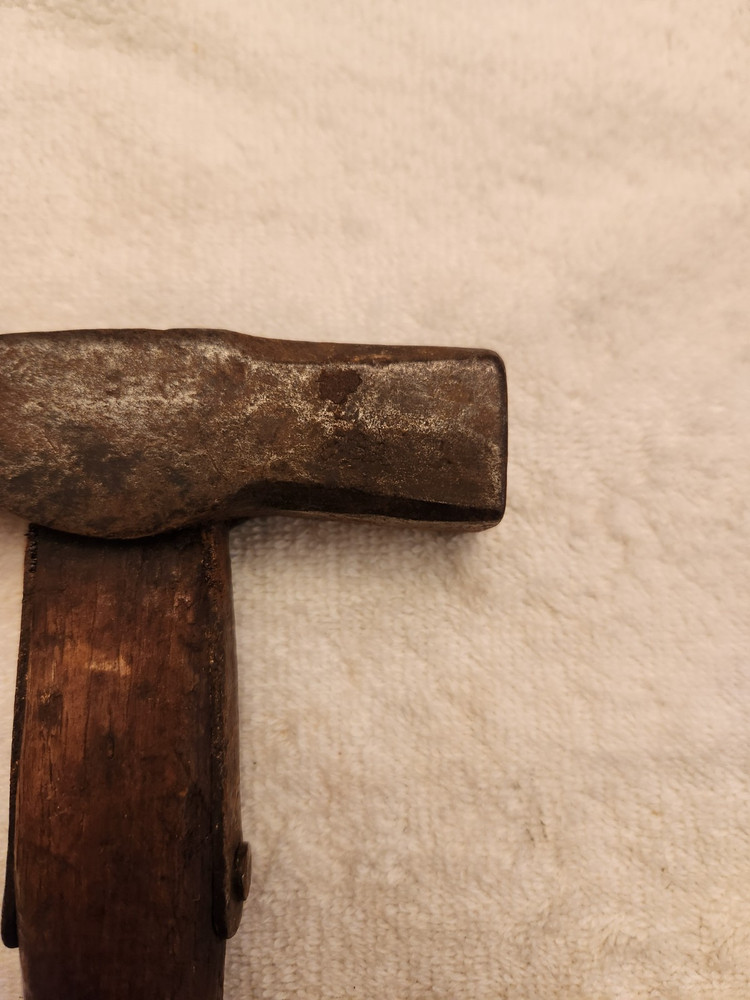 Antique vintage CLAW HAMMER strap handle different unusual DSI 265