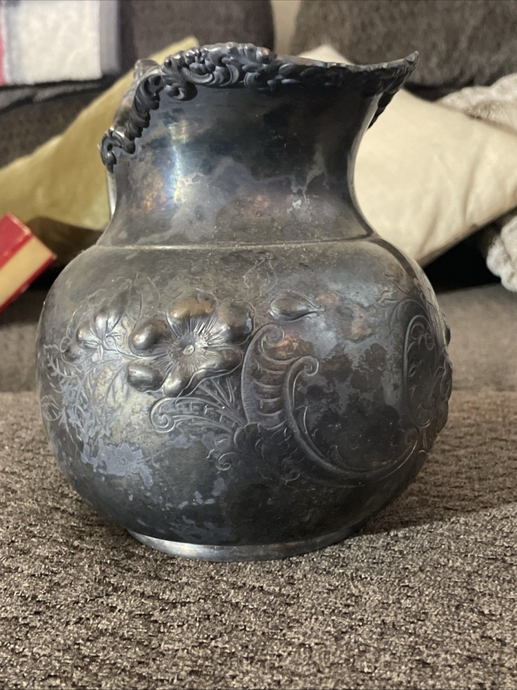 Serving Pitcher Antique Guadruple Plate Silver Plate Pitcher