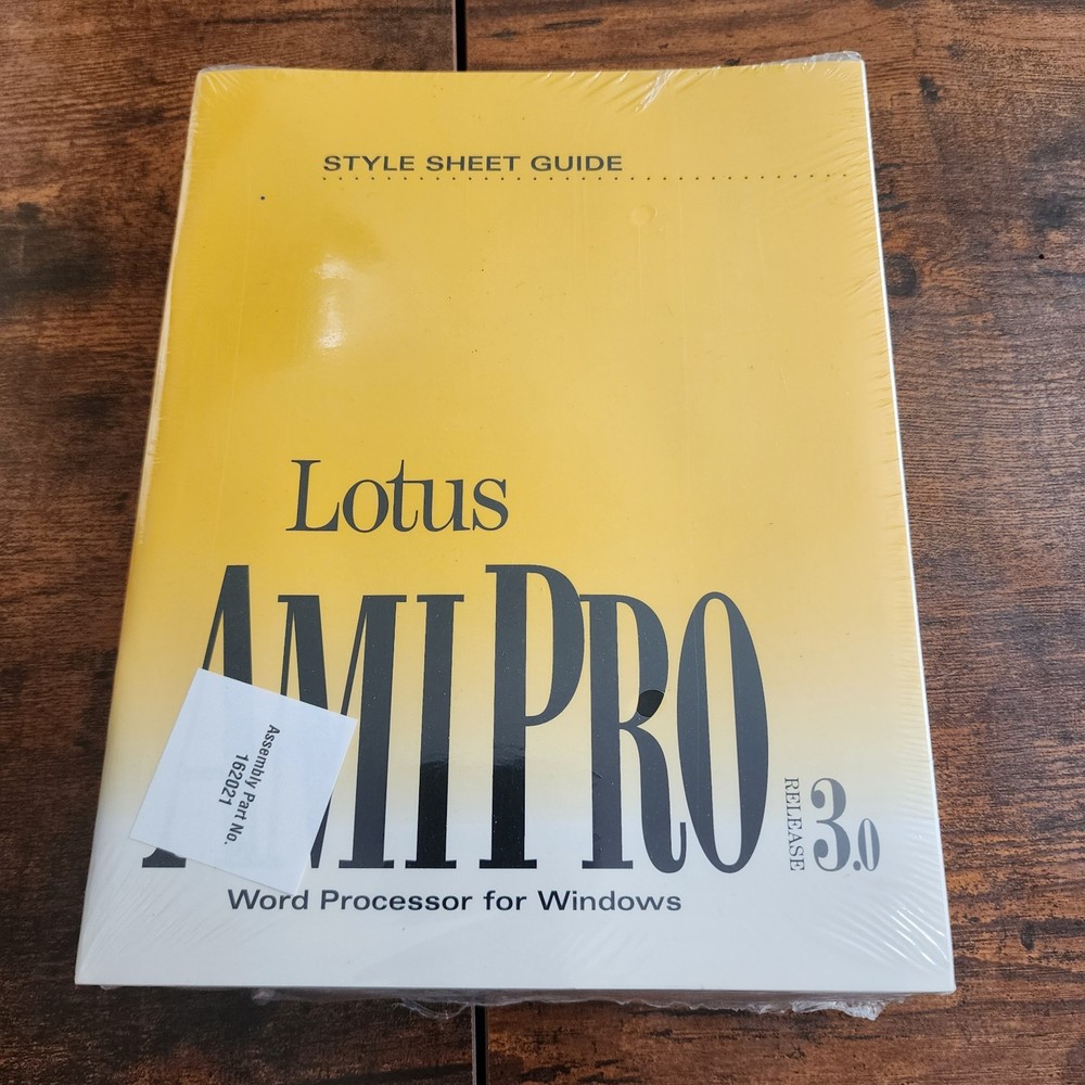 Ami Pro For Windows 3.0  User Guide  Word Processing Manual by Lotus New Sealed