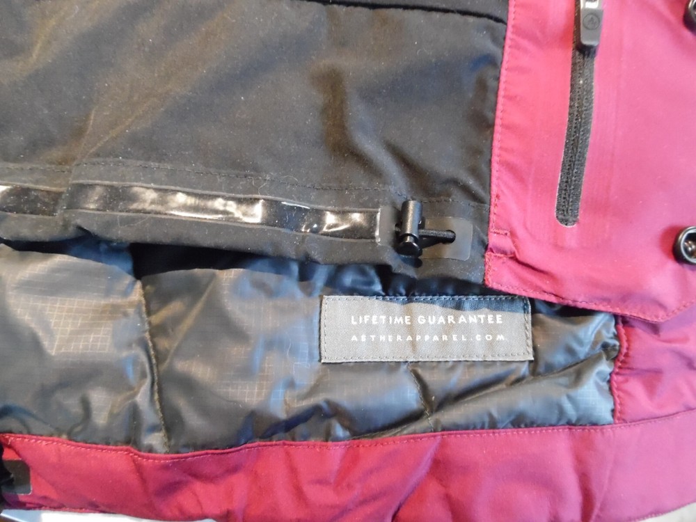 Aether Apparel Peak Down Ski Snowboard Jacket sz 3/L NWT