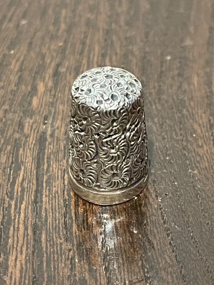Antique Silver Decorative Thimble
