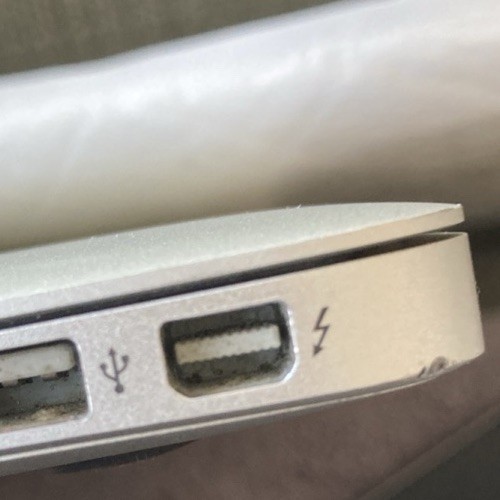 Apple Mini Display Port to VGA Adapter