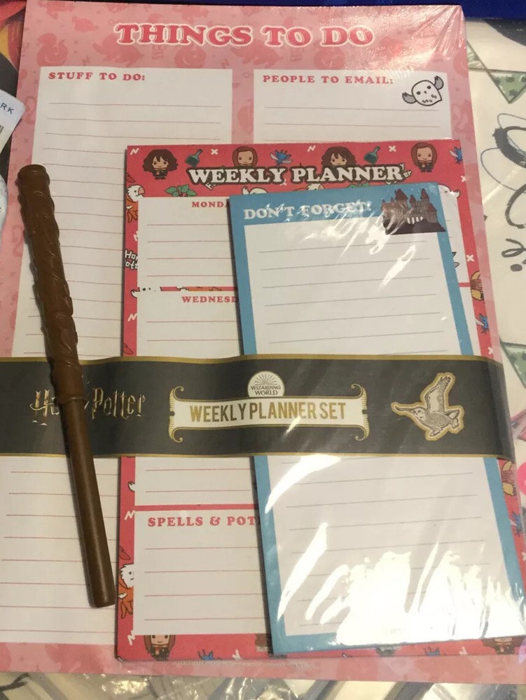 BNWT HARRY POTTER BUNDLE WEEKLY PLANNER DIARY SCHOOL NOTES WAND PEN PRIMARK