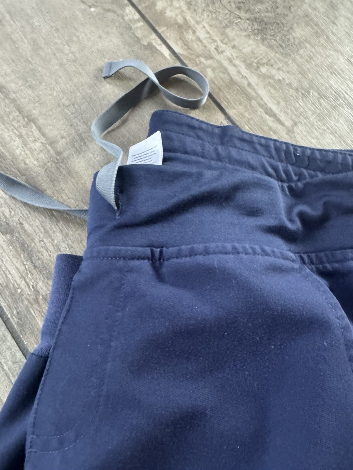 FIGS scrubs women set Blue Navy M Tech Collection Read