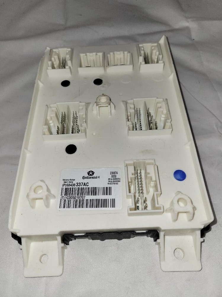 OEM 2020 DODGE DURANGO Body Control Module 68438337AC