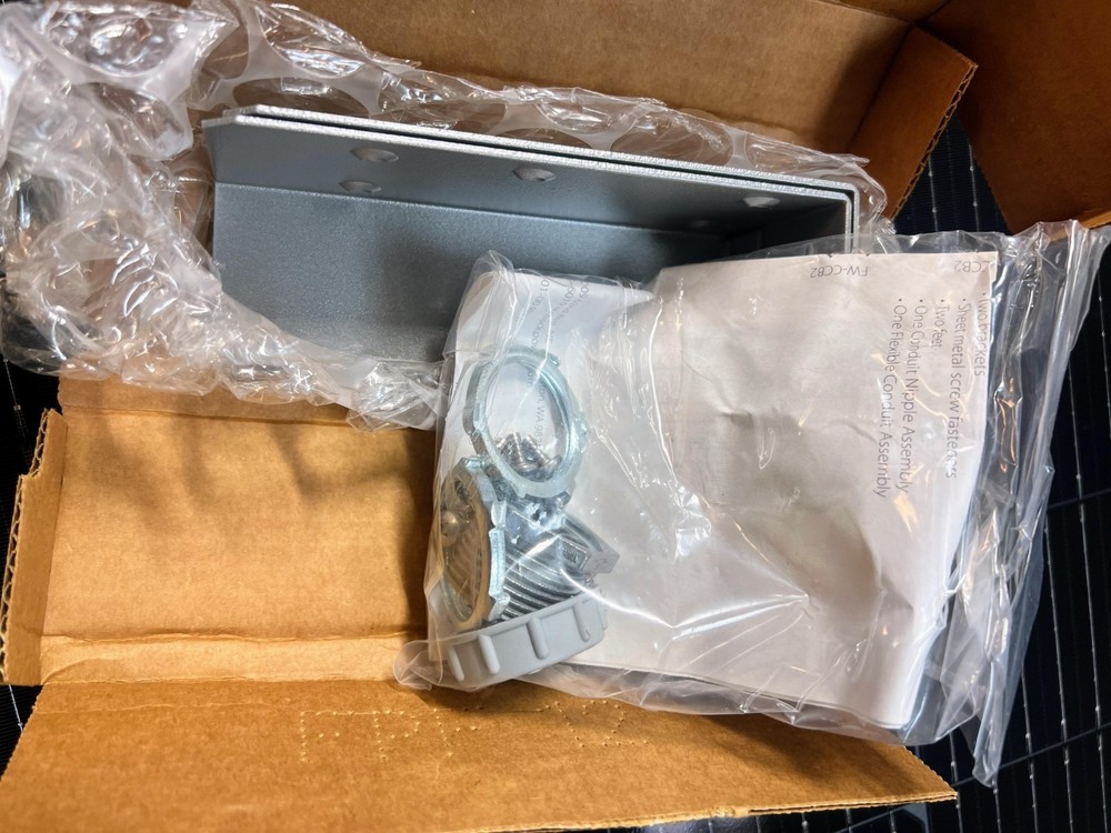 OutBack Power FW-CCB – Bracket for One Side-Mount Controller FlexWare Mounting