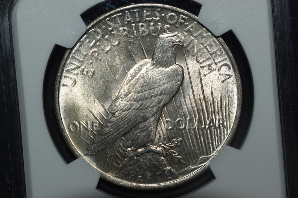 1923-P Peace $1 NGC MS 65 GEM
