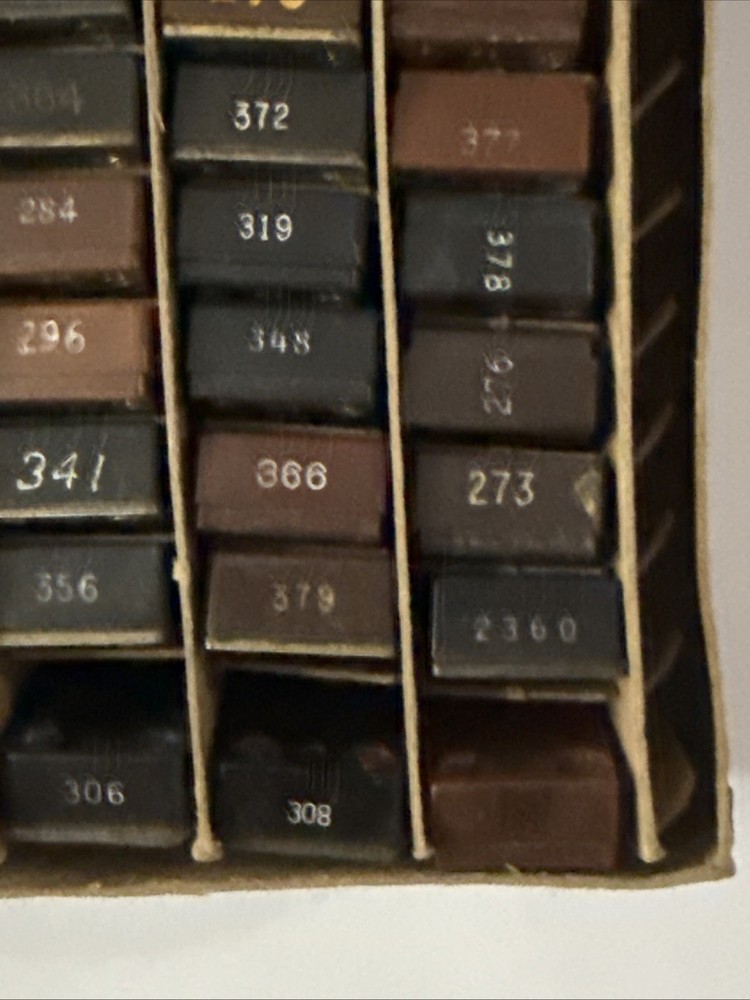 set of 120 pcs random FT243 quartz crystals