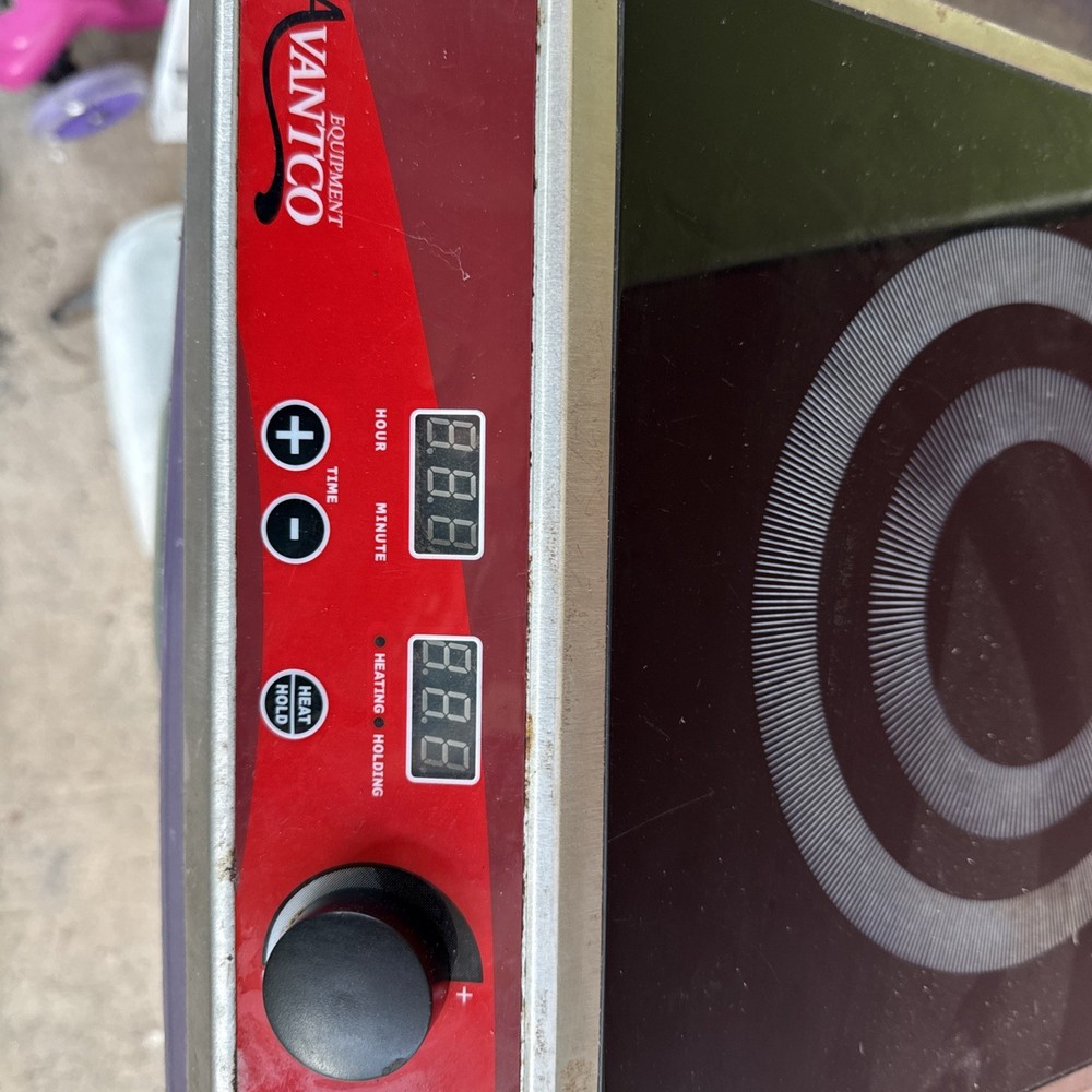 Avantco IC1800 cooktop