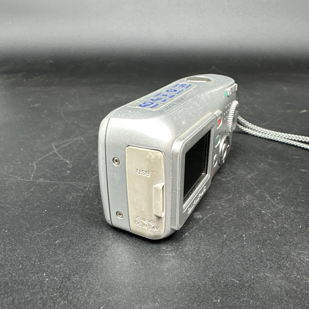 Olympus Camedia C-170 4.0MP Compact Digital Camera Silver Tested
