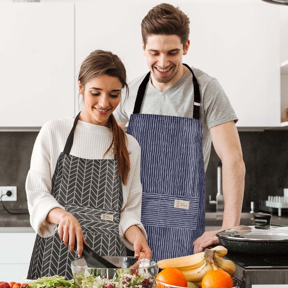 3 Adjustable Aprons Waterproof 2 Pockets Baking Household Cleaning