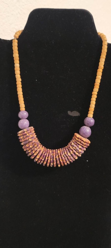 Wood Bead Necklace 16