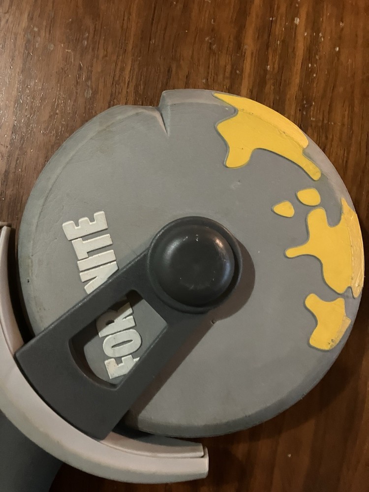 Nerf Fortnite 22” Pizza Cutter
