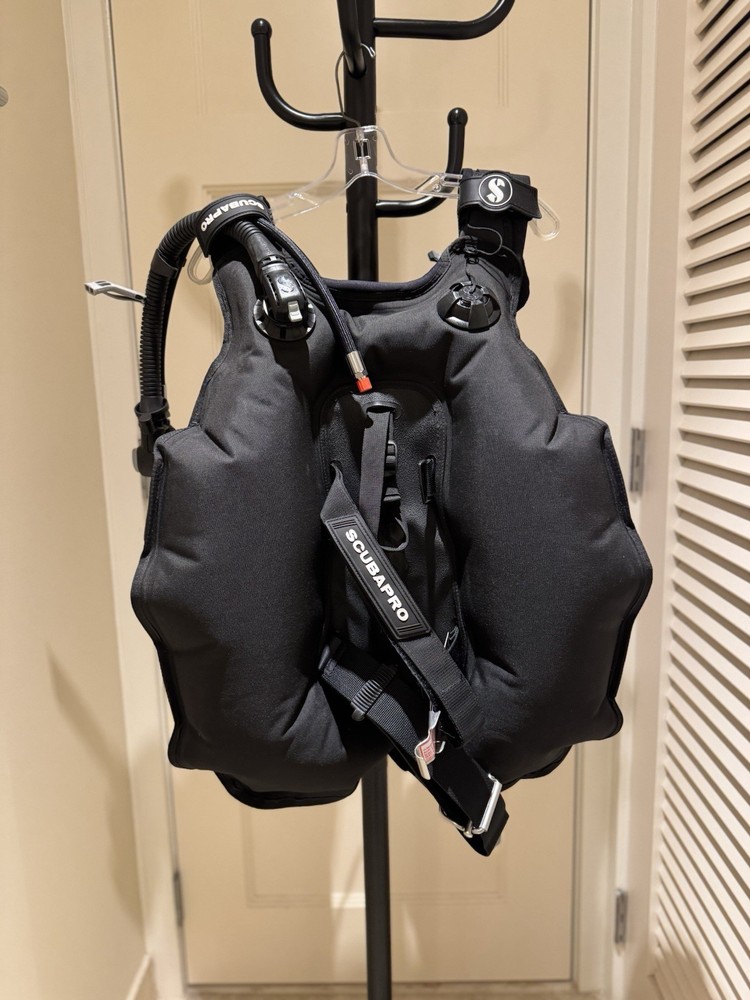 ScubaPro SeaHawk 2 Buoyancy Compensator BCD Black Size SM