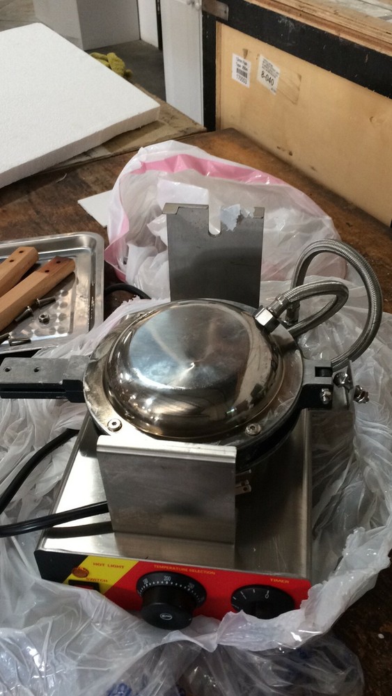 USED 110V Egg Waffle Machine with 30pcs Stainless Electric Bubble Egg Cake Maker