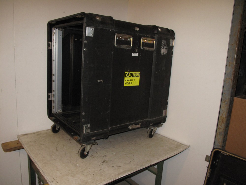 Rackmount 14U 19x24 Wheeled ECS Composite Shockmount Electronics Equip Case TSC
