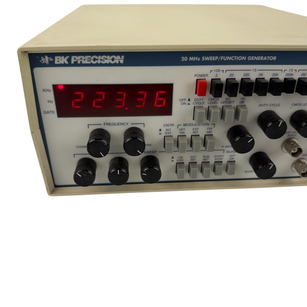 BK Precision 4040 20MHz Sweep Function Generator Frequency Counter 120V FM AM
