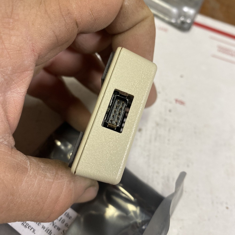 Vaisala VERITEQ RH & TEMPERATURE LOGGER VL-2000