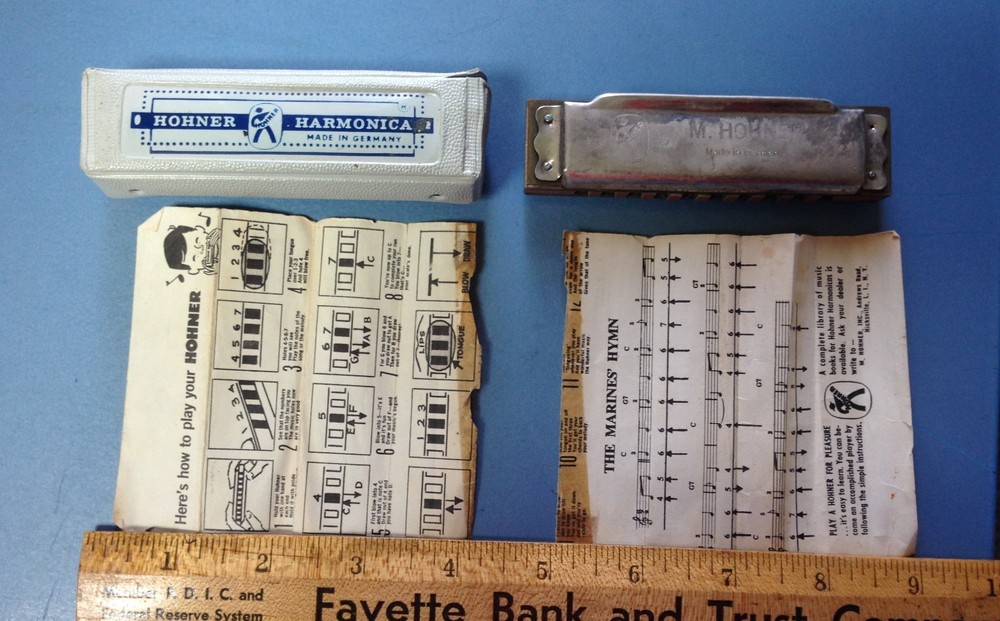 Hohner Harmonica Key Of C With Instructions And Case