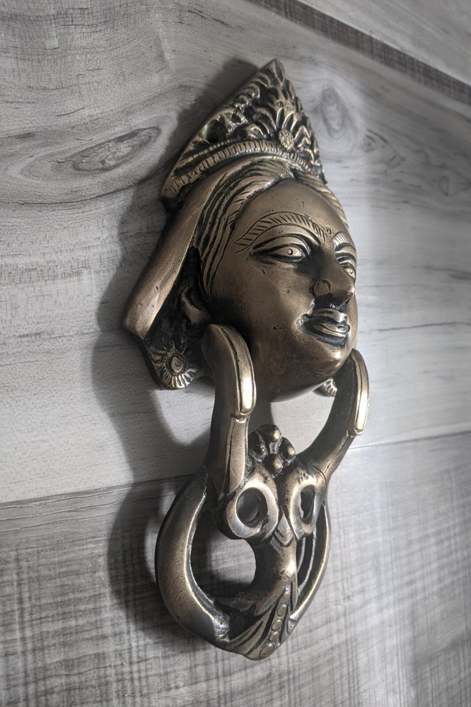 Vintage Antique Style Hand Made Solid Brass Sculpture DOOR KNOCKER