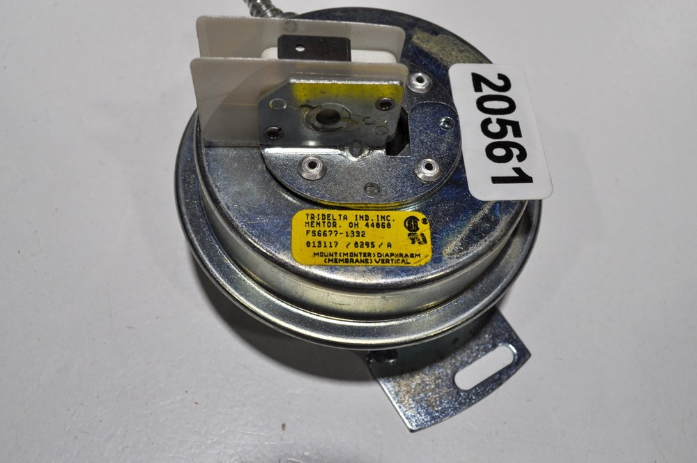 Tridelta FS6677-1332 Water Level Switch