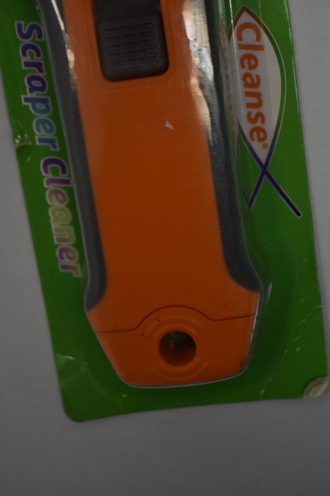 Cleanse Scraper Cleanser Razor Blade Tool w 15pc Extra Blades Orange/Gray