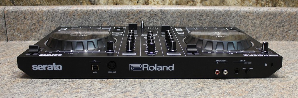 Roland DJ-202 DJ Controller