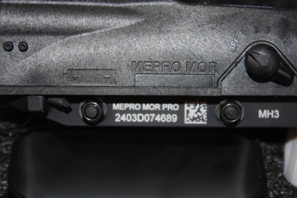 Mepro MOR PRO Multi-Purpose Reflex Sight W/Two Laser Pointers 4.3 MOA Dot Green