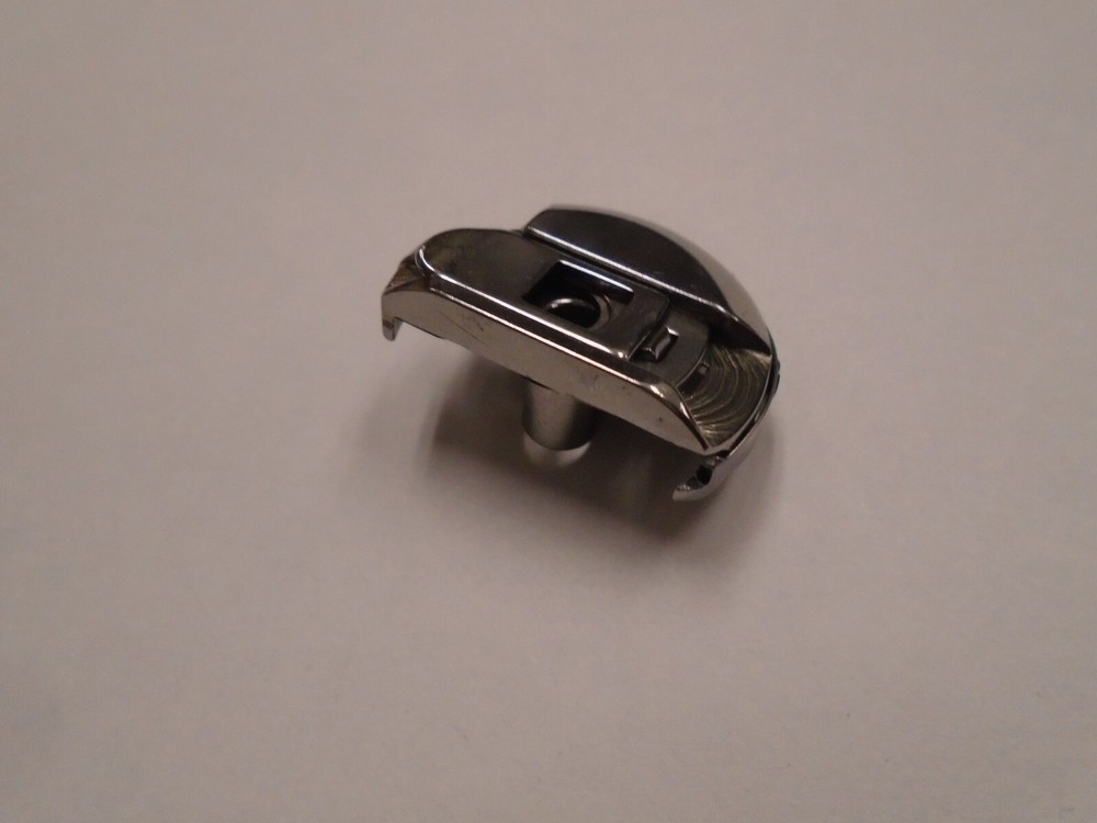 BC-HTH(E) BC-HTH-E BCHTHE SEWING MACHINE BOBBIN CASE A684