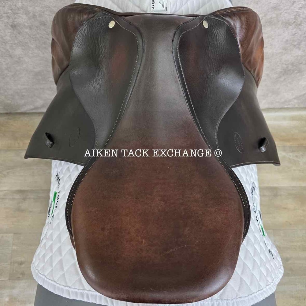 2003 Devoucoux Socoa Jump Saddle, 17" Seat, 2 Flap (Read Description)