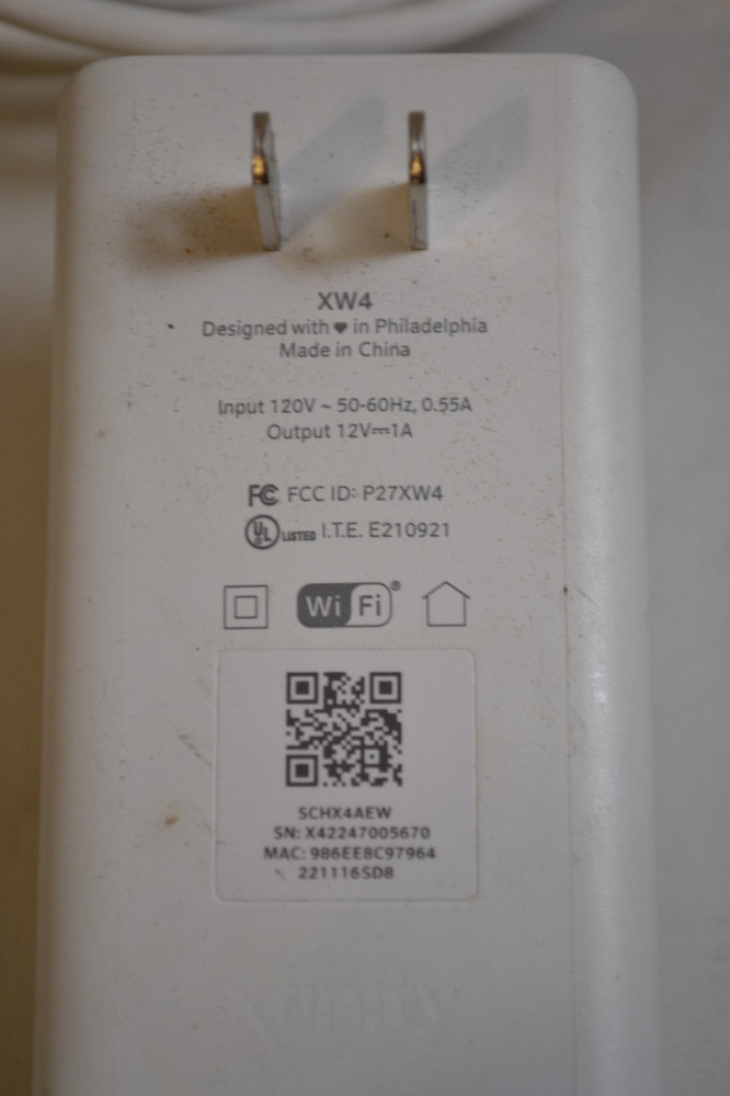 Xfinity SCHC4AEW Home Wireless Security Camera White XCAM2