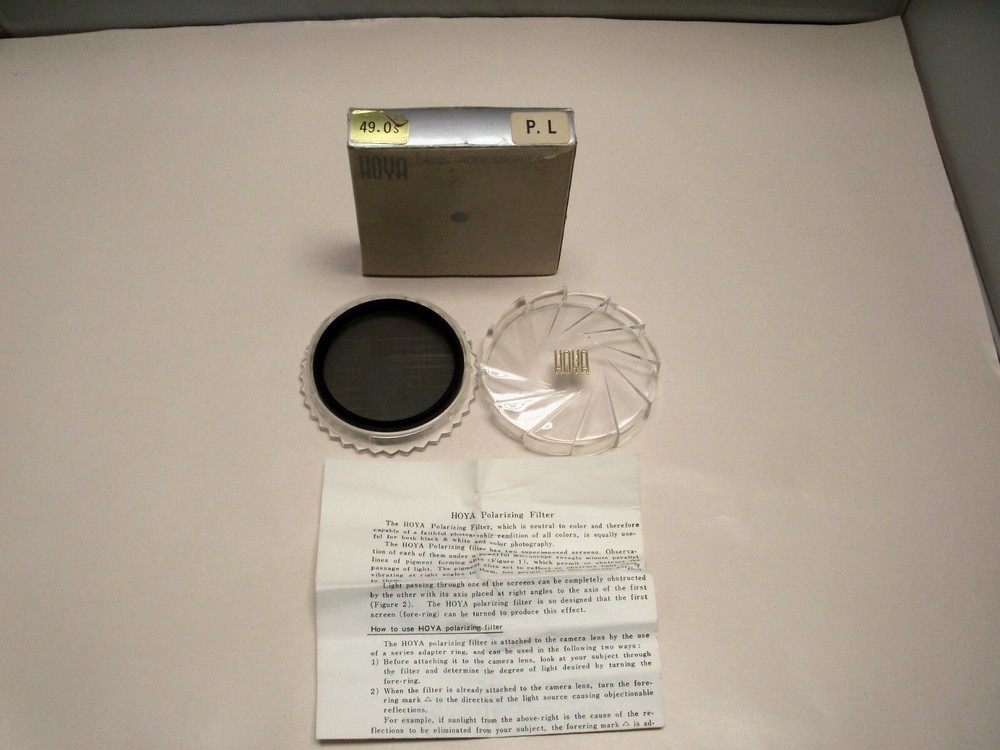 Hoya camera lens 49.0 Polarizing filter
