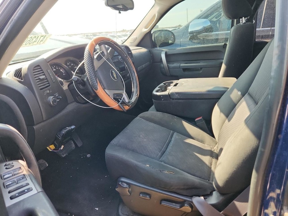 Driver Left Front Spindle/Knuckle Fits 07-14 ESCALADE 2503205