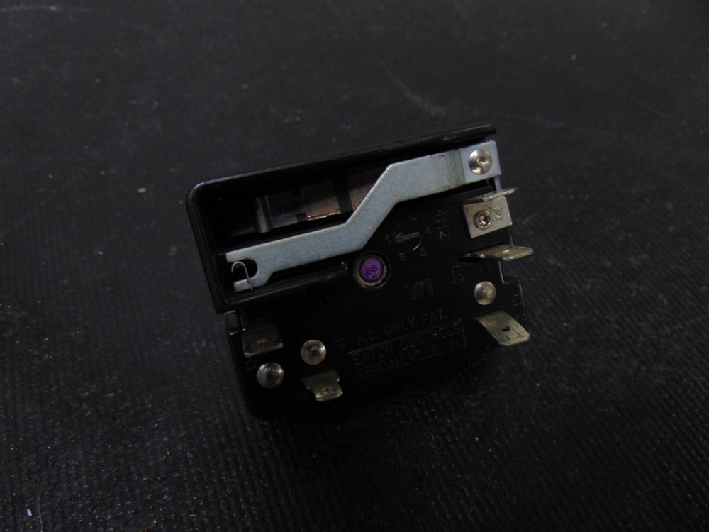 KitchenAid Range KERH507YWH2 Surface Element Control Switch 9750641