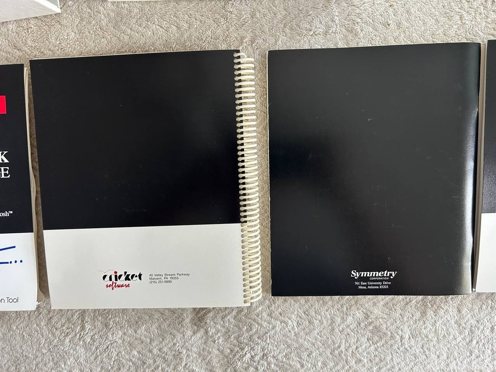 Cricket Presents. Professional Desktop Presentation. Vintage software Macintosh