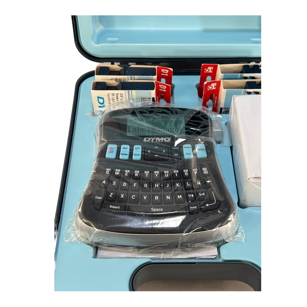 DYMO Label Maker Label Manager 210D Printer Case Bundle
