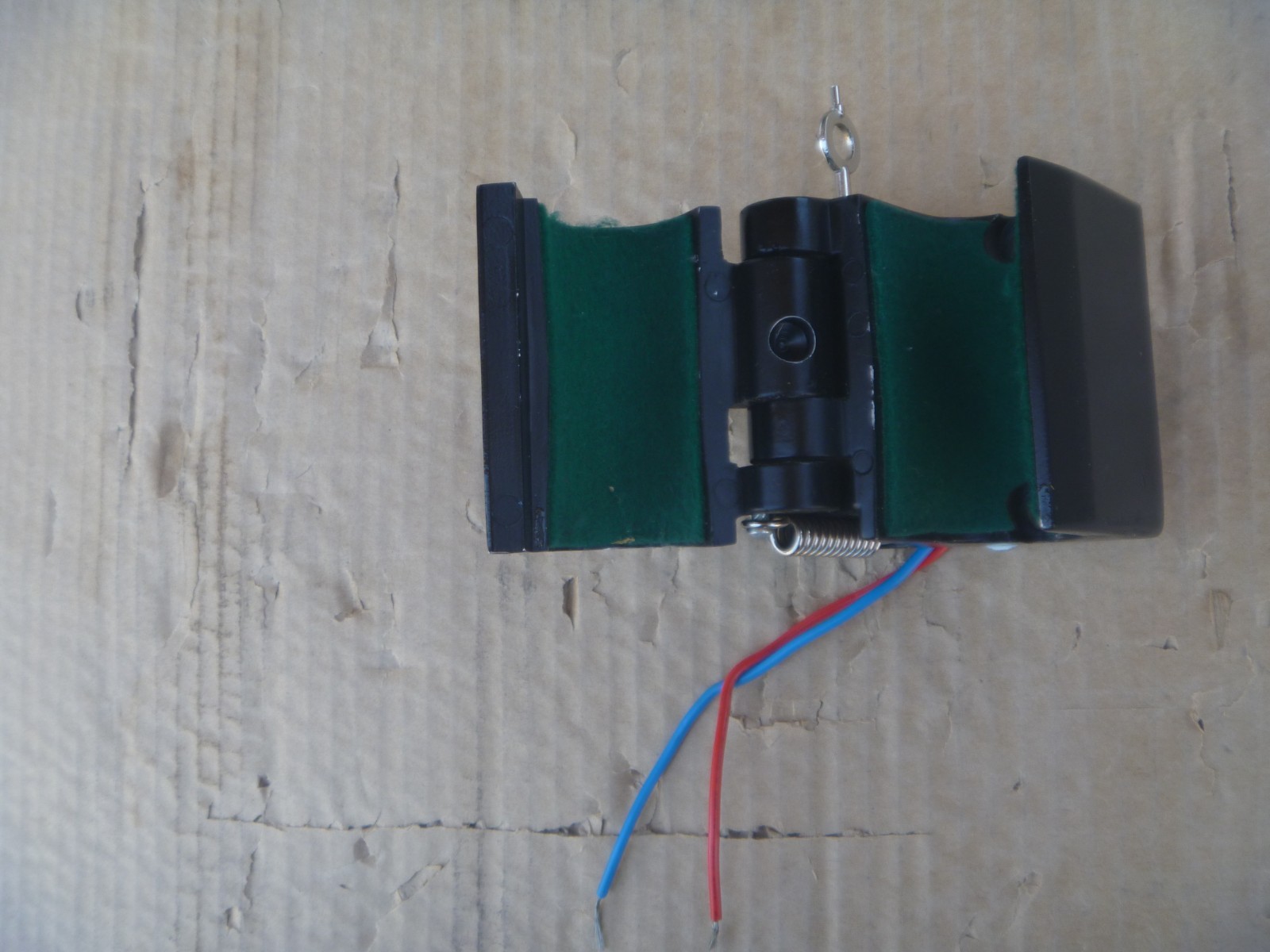 Santa Cruz Universal electric Gun Lock For Rifles