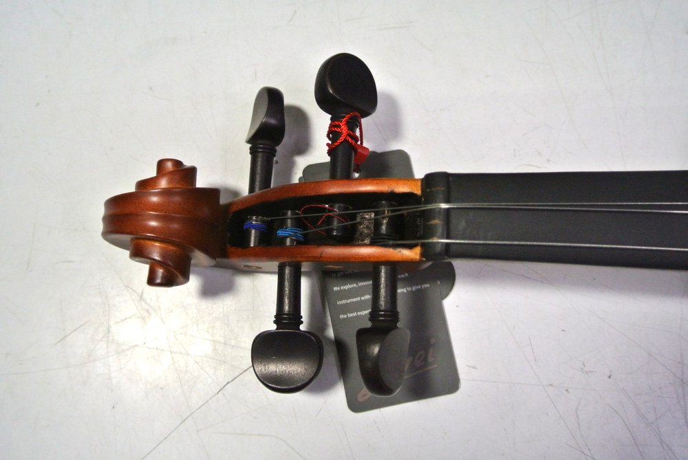 Zuwei 4/4 Acoustic Violin Flamed Maple Back Solid Spruce Top With Case **READ**